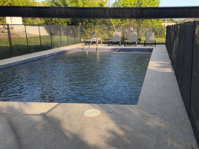 Valla Piscina Seguridad Desmontable 1,22m x 5m negra Homologada | CNX