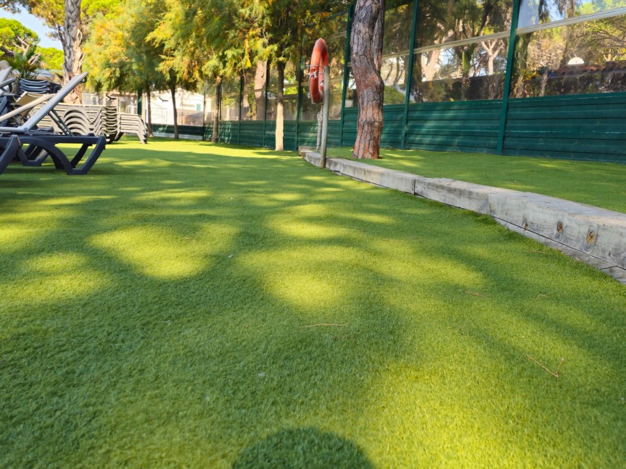 Césped artificial Plush40 2m x 10m | CNX